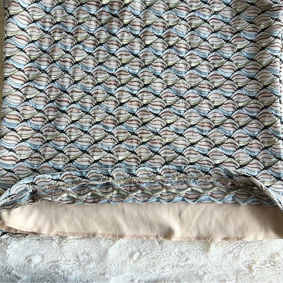 Wrapper Short Sleeve VNeck Tee Top Womens Medium Multicolor Patterned AOP Vtg - Picture 10 of 10